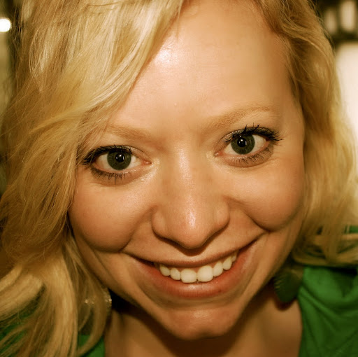 Megan Thompson Photo 21
