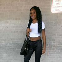 Daisy Matthews Photo 13