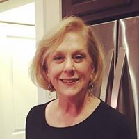 Laura Enlow Photo 14