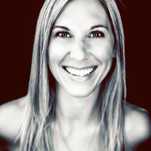 Melissa Goad Photo 38