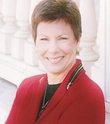 Elizabeth Martin Photo 21