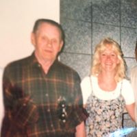 Joanne Egan Photo 24