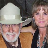 Ruthie James Photo 4