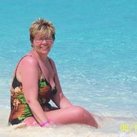 Kelly Beall Photo 8