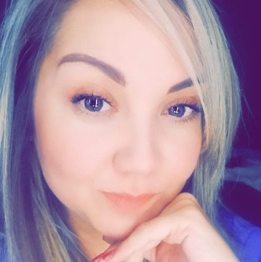 Cheryl Velasquez Photo 10