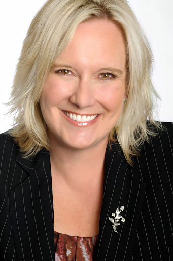 Angela Haskins Photo 19