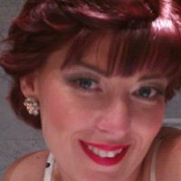 Carly Robbins Photo 12