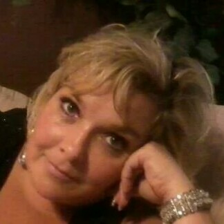 Lori Devine Photo 20