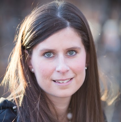 Krista Duncan Photo 7