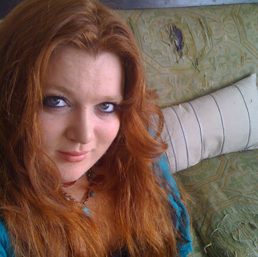 Melanie Green Photo 42