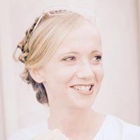 Stephanie Albrecht Photo 30