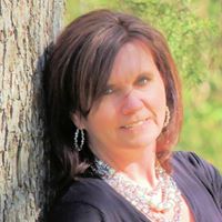 Kimberly Seidel Photo 22