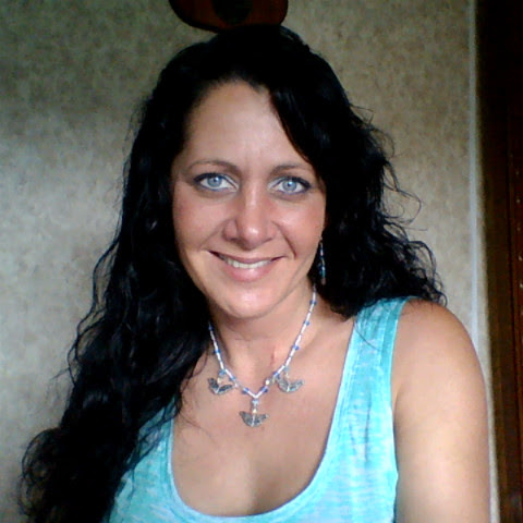 Sarah Drake Photo 11