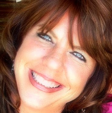 Kirsten Peterson Photo 15