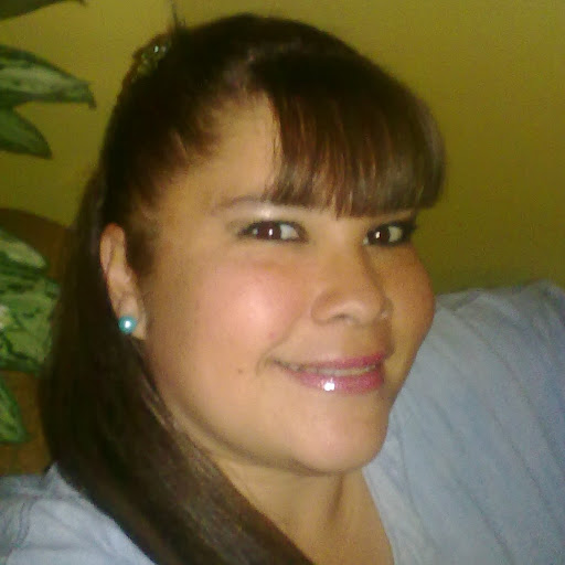 Rebecca Alvarado Photo 34