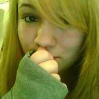 Julissa Martinez Photo 4