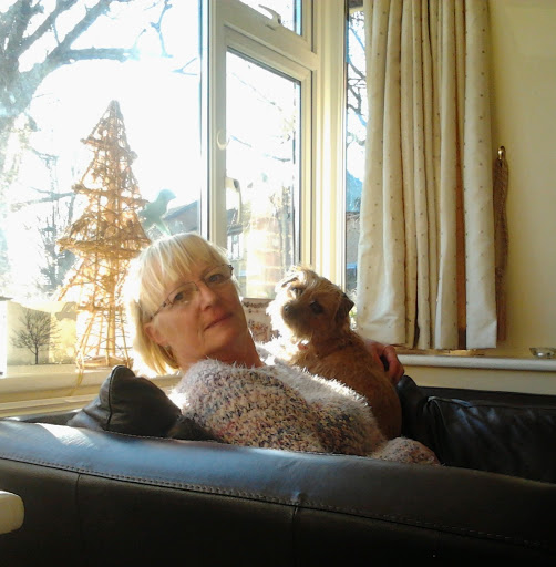 Lynne Rose Photo 10