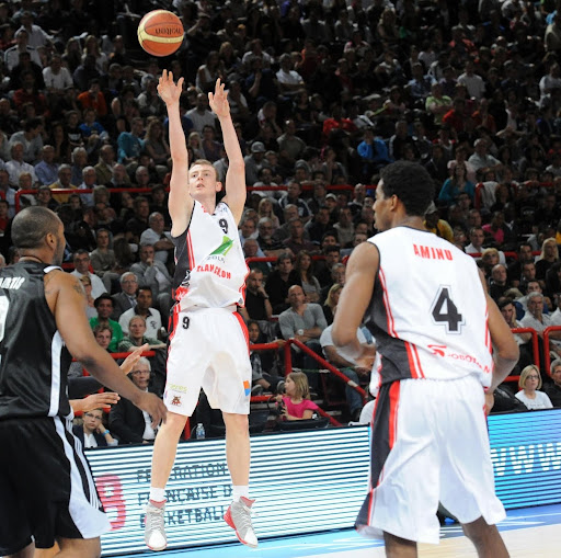 Nicolas Lang Photo 3