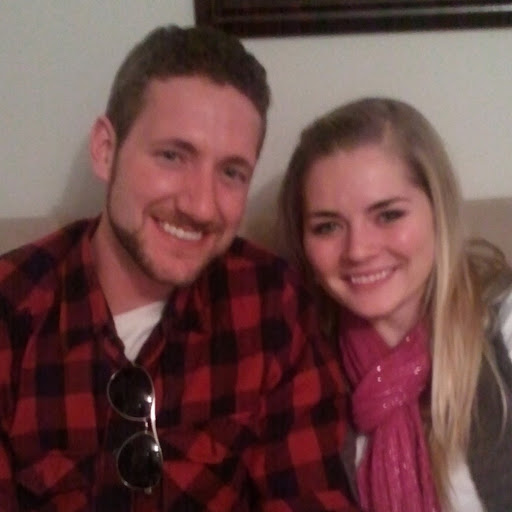 Elizabeth Blum Photo 22