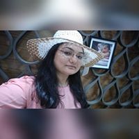 Neha Thakkar Photo 15