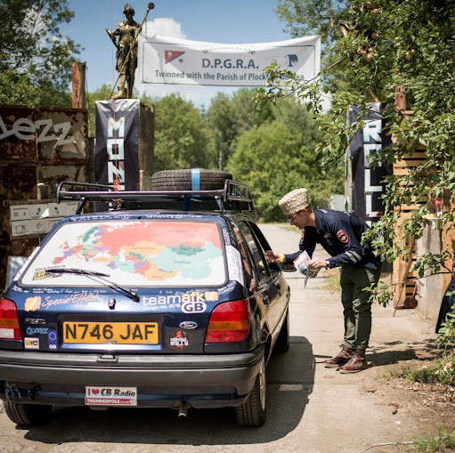 Lee Marriott Photo 11