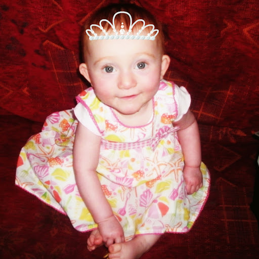 Tanya Bradford Photo 7