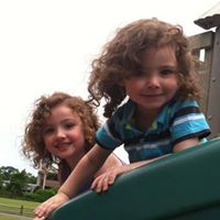 Renee Newman Photo 33