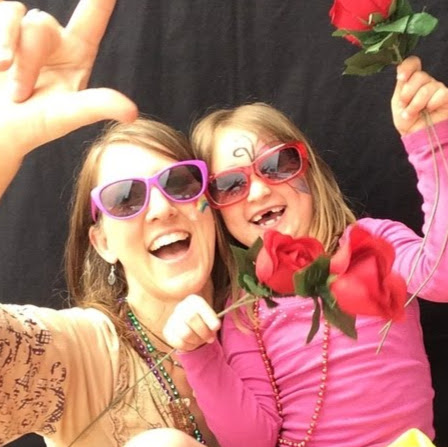 Jacqueline Hardy Photo 13