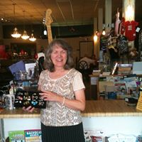 Ann Ray Photo 12