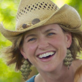 Sara Stover Photo 17