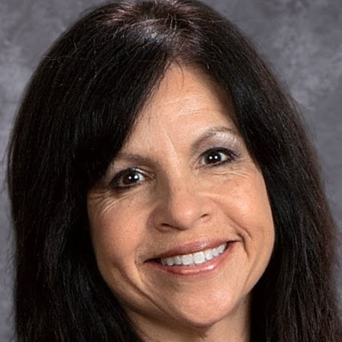 Bobbie Velasquez Photo 7