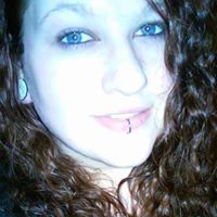 Amanda Carriker Photo 12