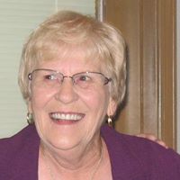 Therese Miller Photo 18
