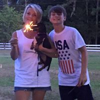 Lisa Bonner Photo 12