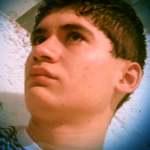 Cesar Molina Photo 9