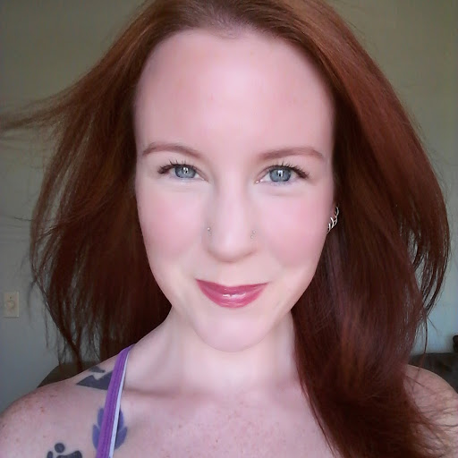 Carrie Phillips Photo 16