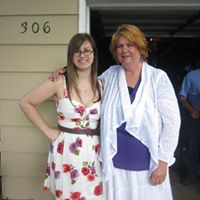 Darla Andrews Photo 25