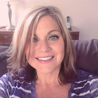 Elizabeth Spangler Photo 25