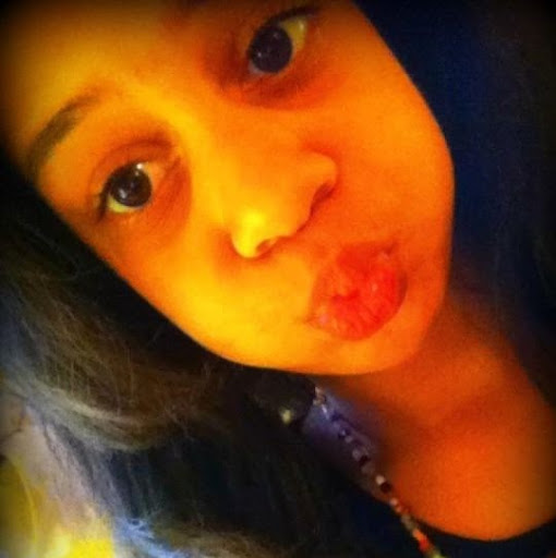 Jennifer Almanzar Photo 9