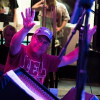 Kevin Stewart Photo 38