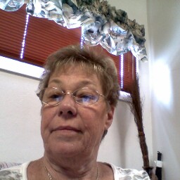 Connie Reynolds Photo 39