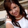 Angela Arnold Photo 32