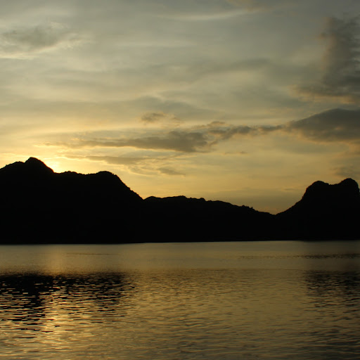 Manoj Abraham Photo 28