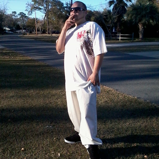 Johnny Sharpe Photo 32