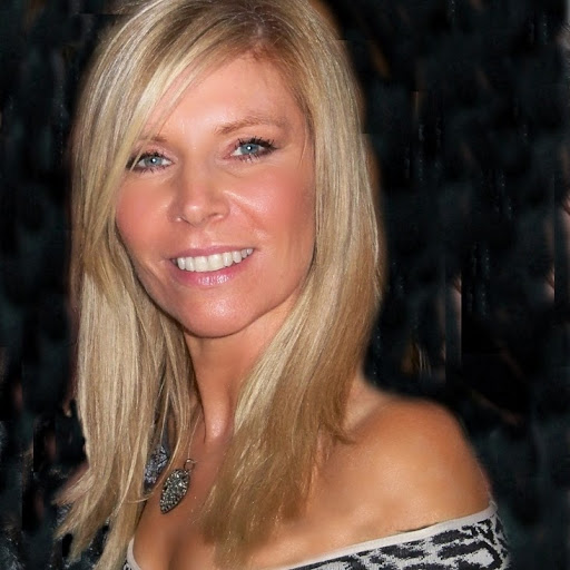 Stacey Wells Photo 40