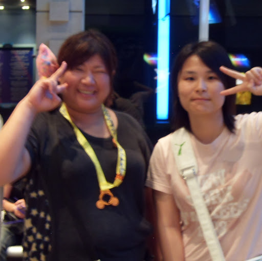 Yu Tong Photo 14