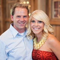 Julie Dickerson Photo 29