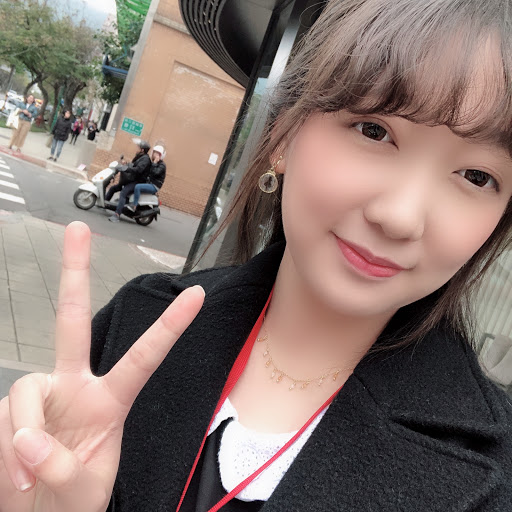 Nicole Chen Photo 28