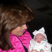 Debbie Mahler Photo 17