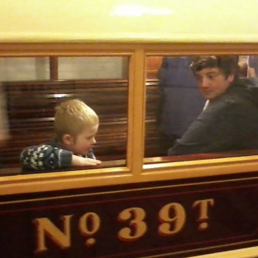 Sharon Sutherland Photo 37